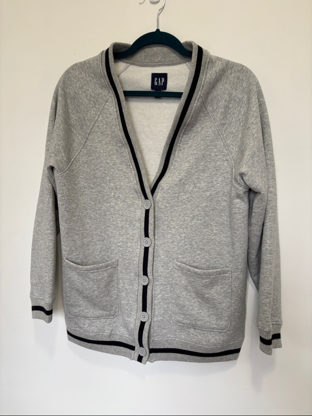 GAP Heather Gray Button-Front Women's Varsity Cardigan with Navy Trim XS - Picture 2 of 8